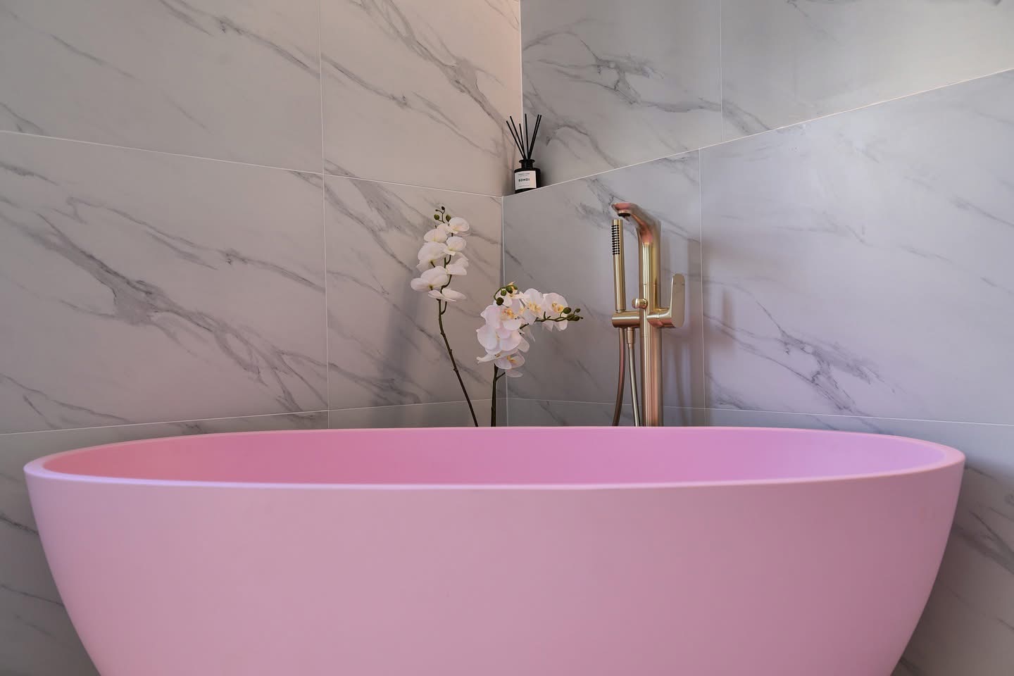 The Statuario Suite — detail 5 by McMillan Tiling Projects